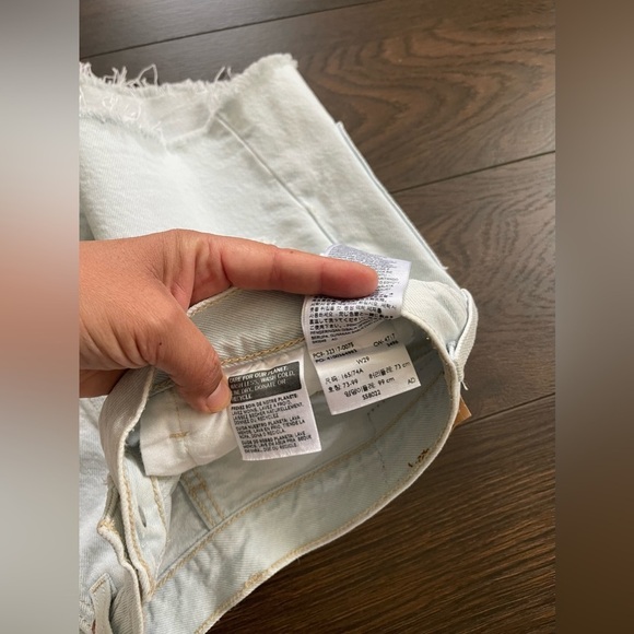 Levi’s 501 light blue wash denim 29 - Picture 3 of 6